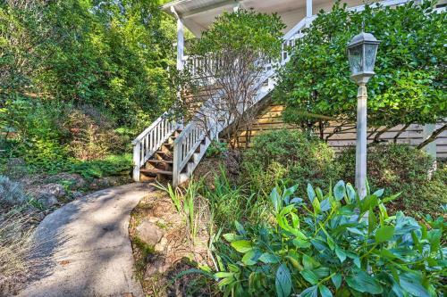 Mills River Hideaway With Front Porch And Mtn Views!