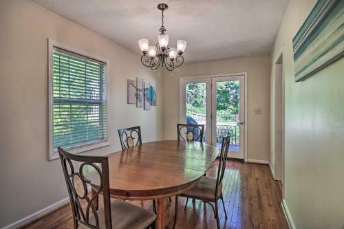 Mills River Hideaway With Front Porch And Mtn Views!