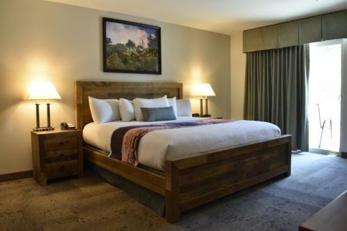 Hotel Bumbleberry Inn