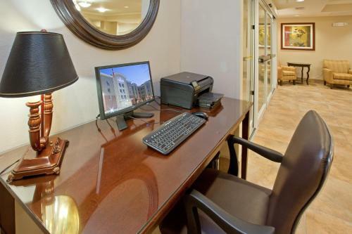 Hotel Candlewood Suites Houston The Woodlands
