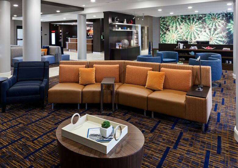 Hotel Courtyard By Marriott Houston North/shenandoah