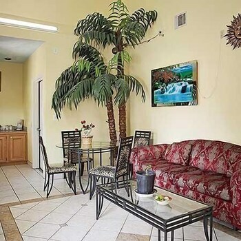 Motel Palace Inn And Suites Willowbrook