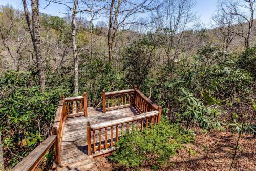 Greens Creek Lodge
