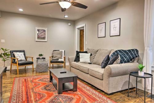 Modern Weaverville Home With Outdoor Fire Pit!