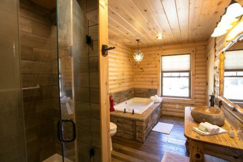 Water Lily Cabin By Amish Country Lodging