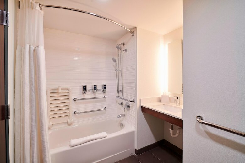 Hotel Four Points By Sheraton Cleveland-eastlake