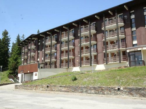 Apartamento Studio Montvalezan-la Rosi�re, 1 Pi�ce, 4 Personnes - Fr-1-275-107