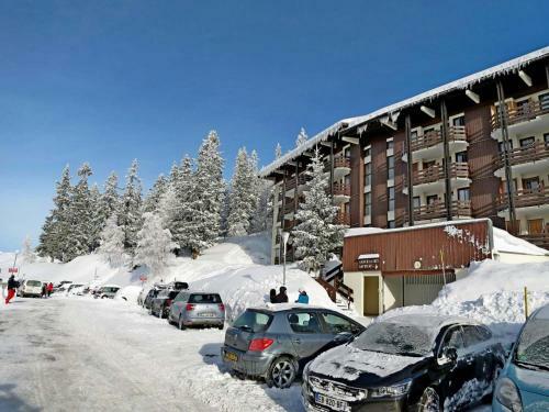 Apartamento Studio Montvalezan-la Rosi�re, 1 Pi�ce, 4 Personnes - Fr-1-275-107