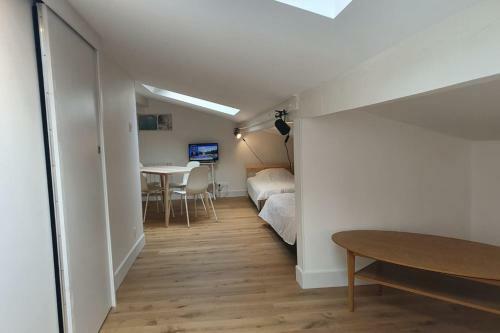 Cosy Apartment Near The Sea