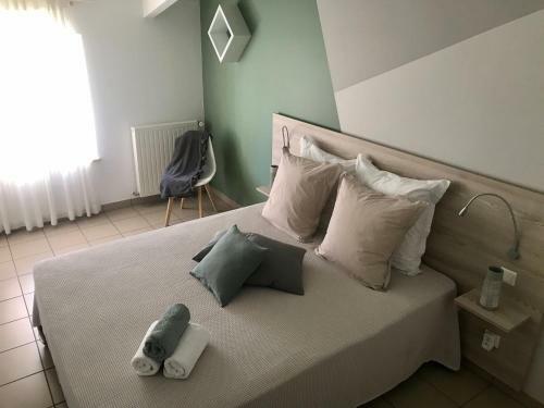 Bed & Breakfast Le Chiron De La Roche