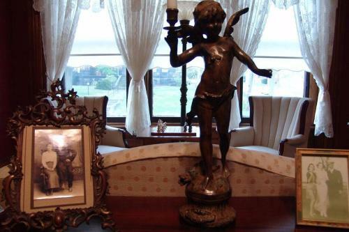 Experience Living In An 1882 Victorian Home.