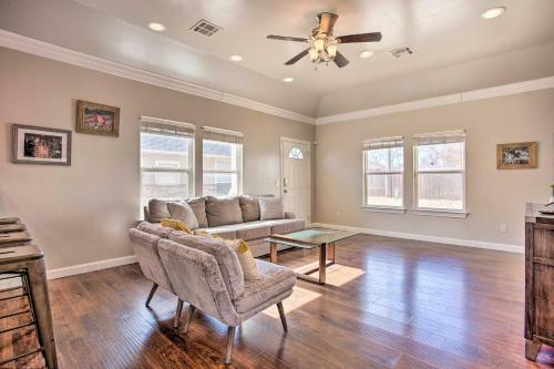 Cozy Norman Townhome Less Than Half-mi To Ou Stadium!