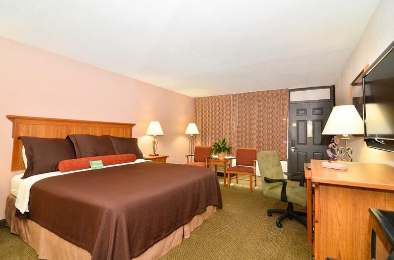 Hotel Best Western Plus Saddleback Inn And Conference Center