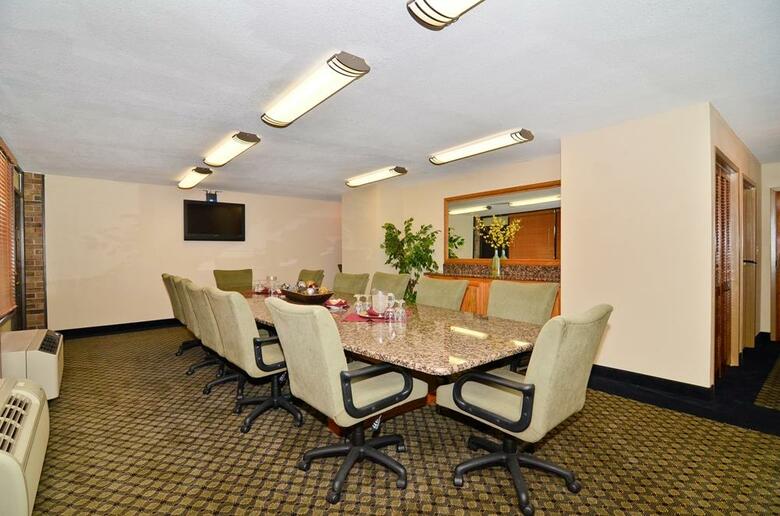 Hotel Best Western Plus Saddleback Inn And Conference Center