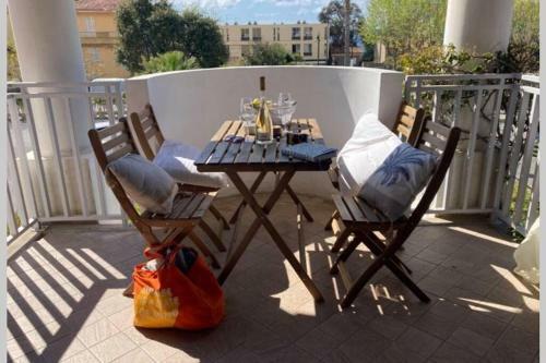 Apartamento Magnifique Studio � 50m de La Plage de Cavaliere