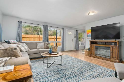 Salmon River Retreat