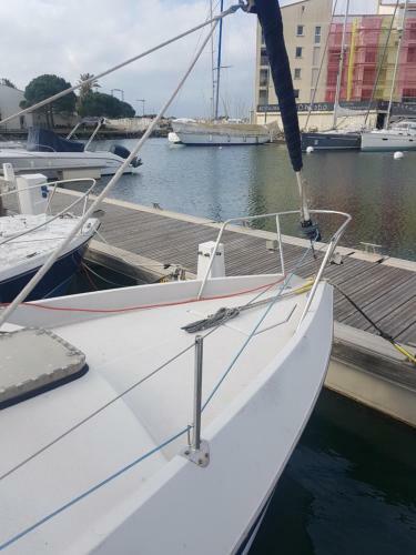 Evasion Unique Sur Notre Voilier Au Cap D Agde