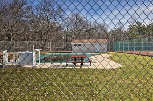 Lake-view Home Gated Community With Amenities!