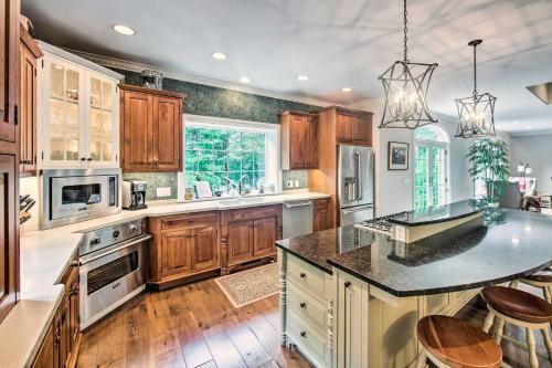 Extravagant Atglen Manor With Private 60 Acre Land!