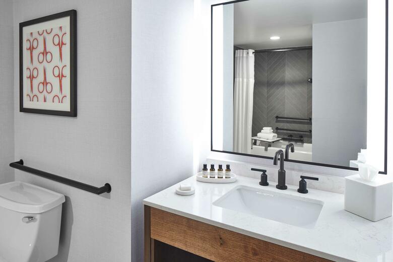 Hotel Four Points Knoxville Cumberland House