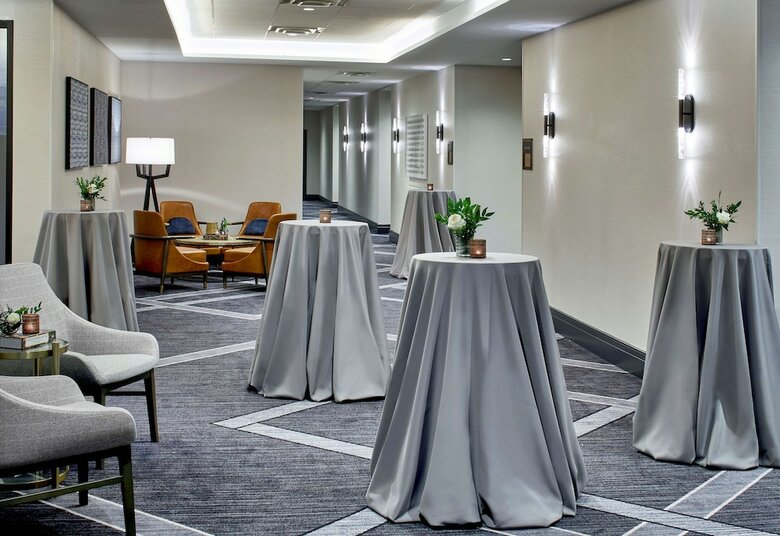 Hotel Four Points Knoxville Cumberland House