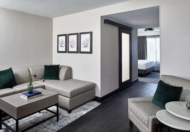 Hotel Four Points Knoxville Cumberland House