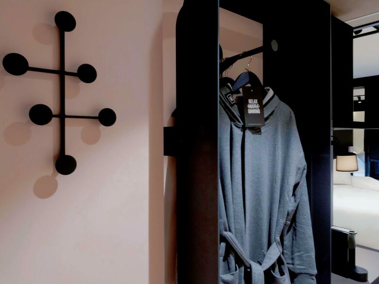 Hotel Tribe Paris Batignolles