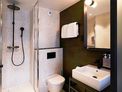 Hotel Tribe Paris Batignolles
