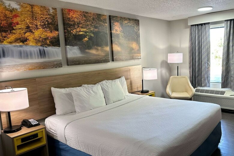 Hotel Days Inn Columbia Ne Fort Jackson