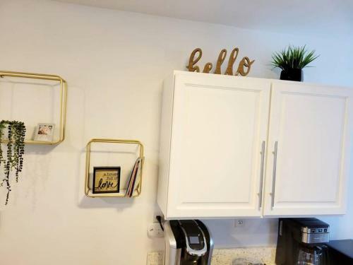 Villa Luxe On Walnut**king Size Bed**w/off St.parking**