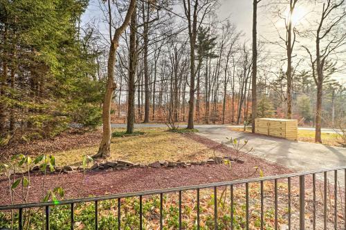 Poconos Gem With Hot Tub And Massive Theater Room
