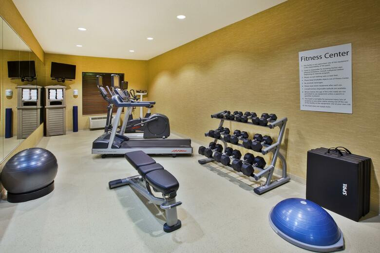 Holiday Inn Express Hotel & Suites Bryan-montpelier