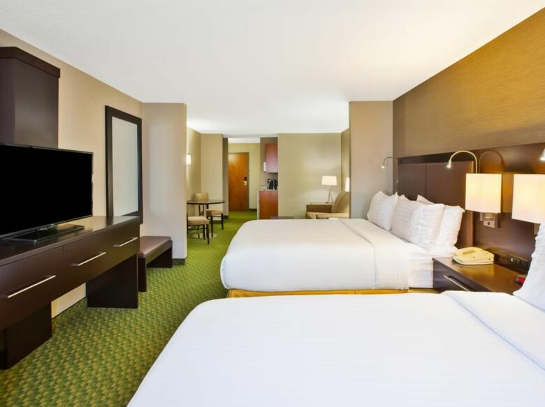 Holiday Inn Express Hotel & Suites Bryan-montpelier