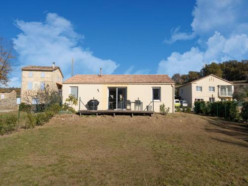 Sunny Holiday Home In Les Vans With Terrace