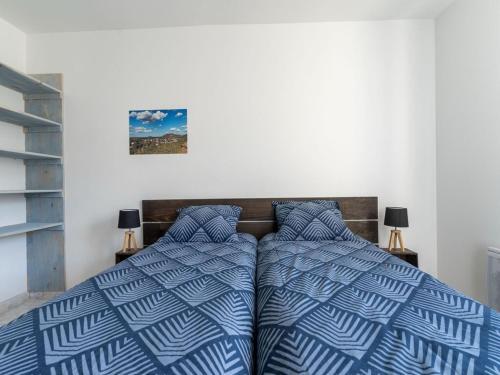 Sunny Holiday Home In Les Vans With Terrace