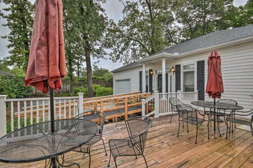 Exquisite Anderson Villa With Sunroom And Grill