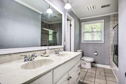 Peaceful Retreat On 13 Acres Near Lake Murray