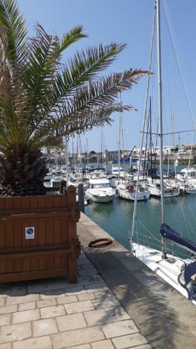 Apartamento Studio Proche Plage Et Commerces