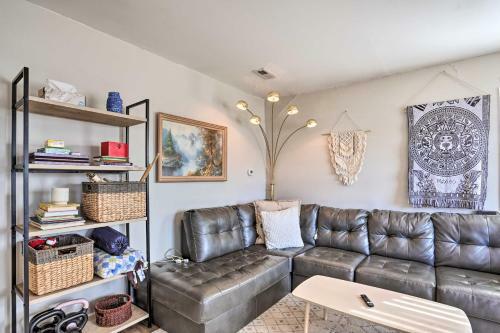 Cozy Rapid City Escape With Outdoor Fire Pit!