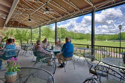 Hotel Etowah Valley Golf Club & Lodge