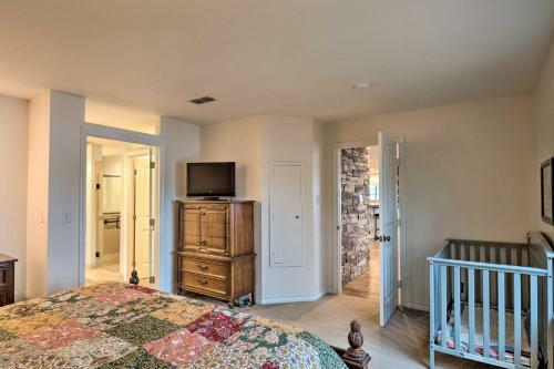 Lakefront Burkeville Gem With Boathouse And Dock!