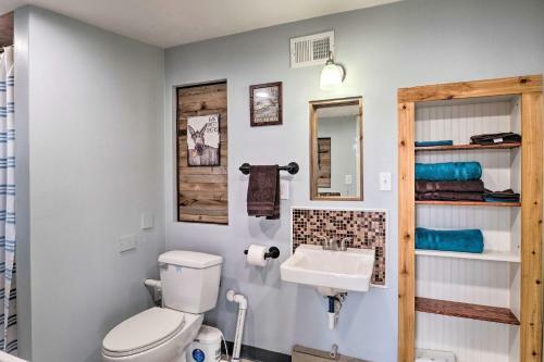 Lakefront Burkeville Gem With Boathouse And Dock!