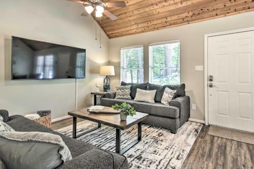 Modern Home With Deck - Near Fishing And Boating!