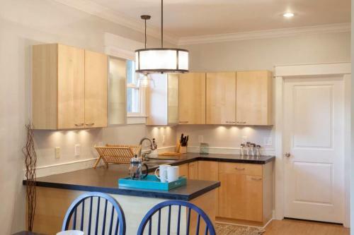 Charming 4bd Bohemian East Nashville Home