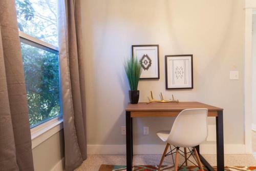 Charming 4bd Bohemian East Nashville Home
