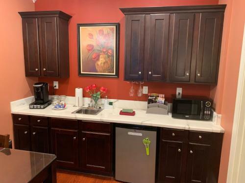Hostal Rick's Downtown Nashville Guest House