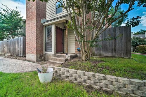 Apartamento Charming Condo With Pool About 2 Mi To Texas A And M!