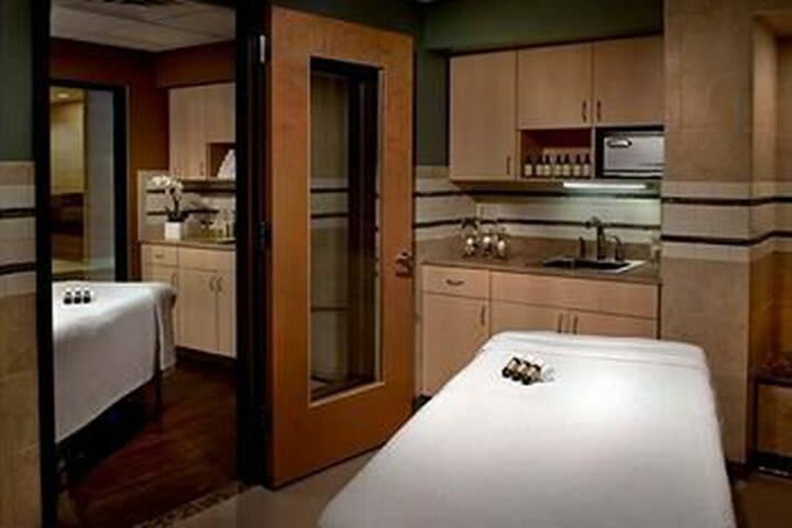 Hotel Park Ridge Marriott
