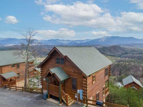 High Expectations - Mountain View, Game Room, Hot Tub