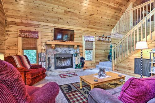 Cozy Sevierville Home 15 Mi To Pigeon Forge!